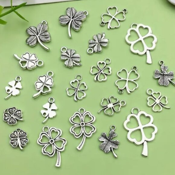 42 Clover Charms Set - Antique Silvery & Enamel Green, Zinc Alloy Charms. - Picture 4 of 4